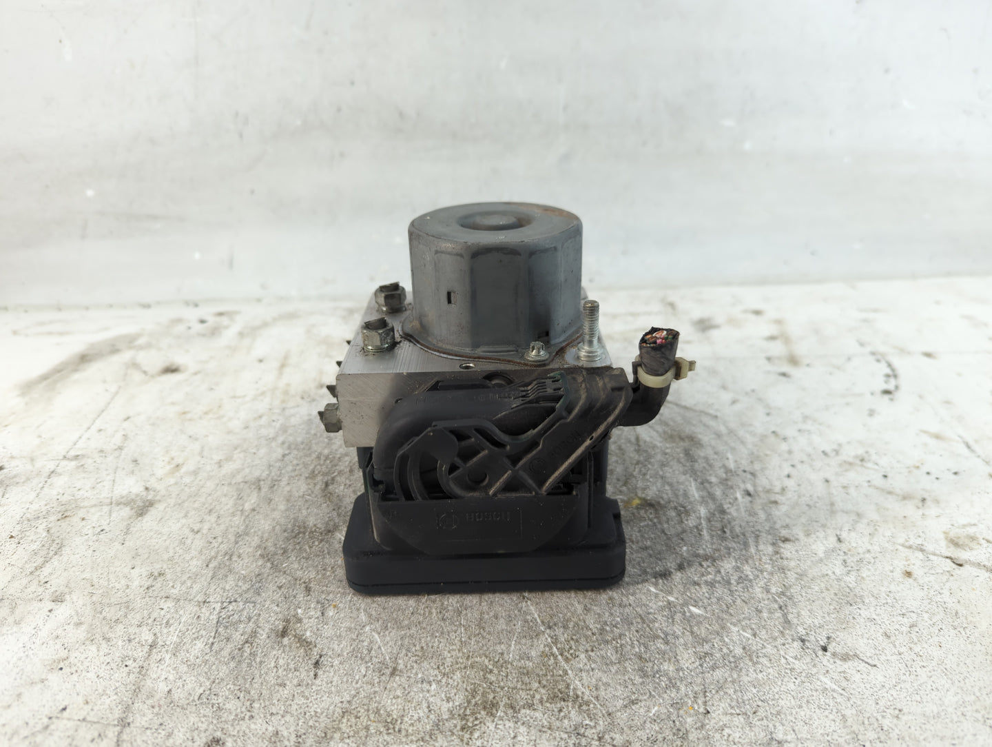 2017 Toyota 86 ABS Pump Control Module Replacement P/N:27536CA030 Fits OEM Used Auto Parts - Oemusedautoparts1.com