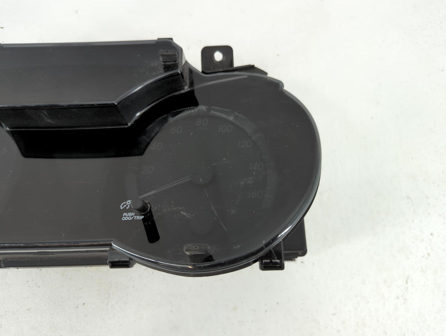 2016-2018 Toyota Avalon Instrument Cluster Speedometer Gauges P/N:83800-07560 Fits Fits 2016 2017 2018 OEM Used Auto Parts -