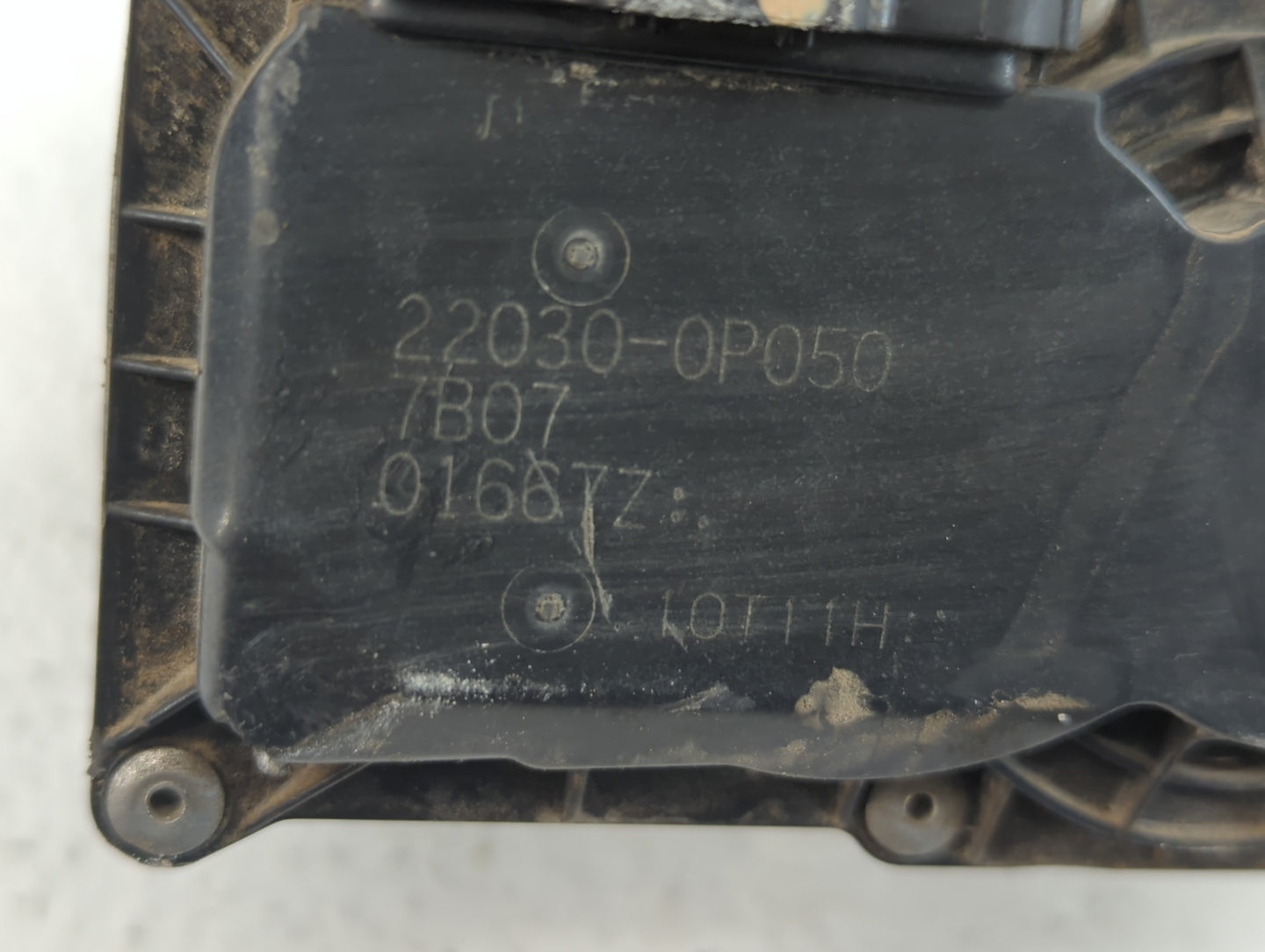 2005-2018 Toyota Avalon Throttle Body P/N:22030-0P050 Fits OEM Used Auto Parts - Oemusedautoparts1.com