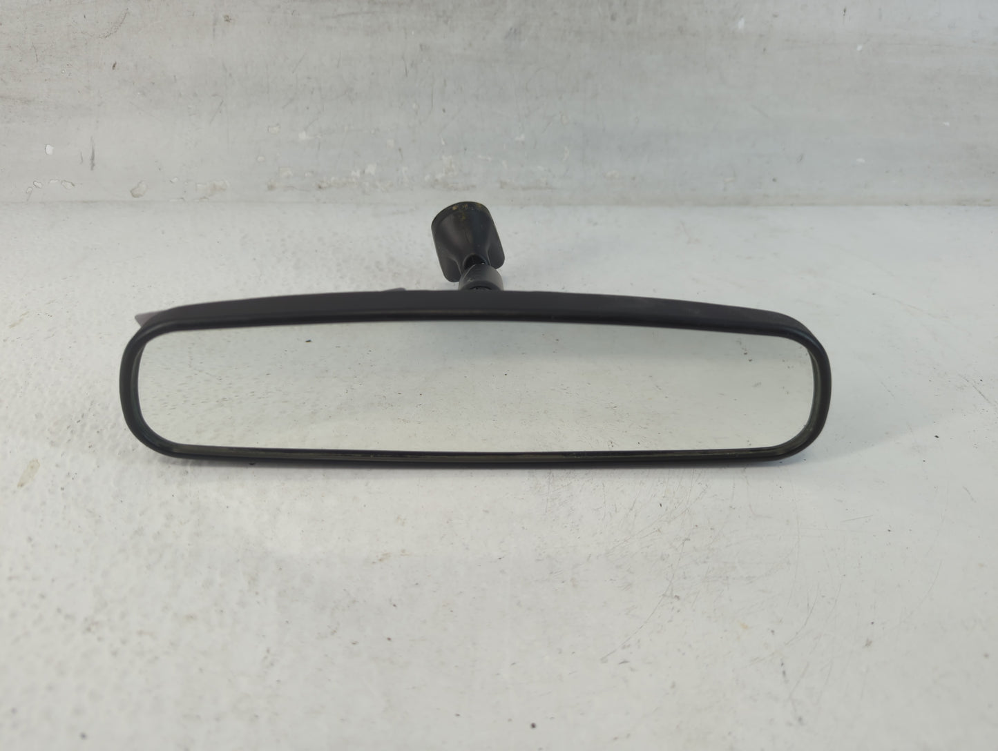 2017 Toyota Avalon Interior Rear View Mirror Replacement OEM P/N:E11015617 E11045617 Fits OEM Used Auto Parts - Oemusedautop