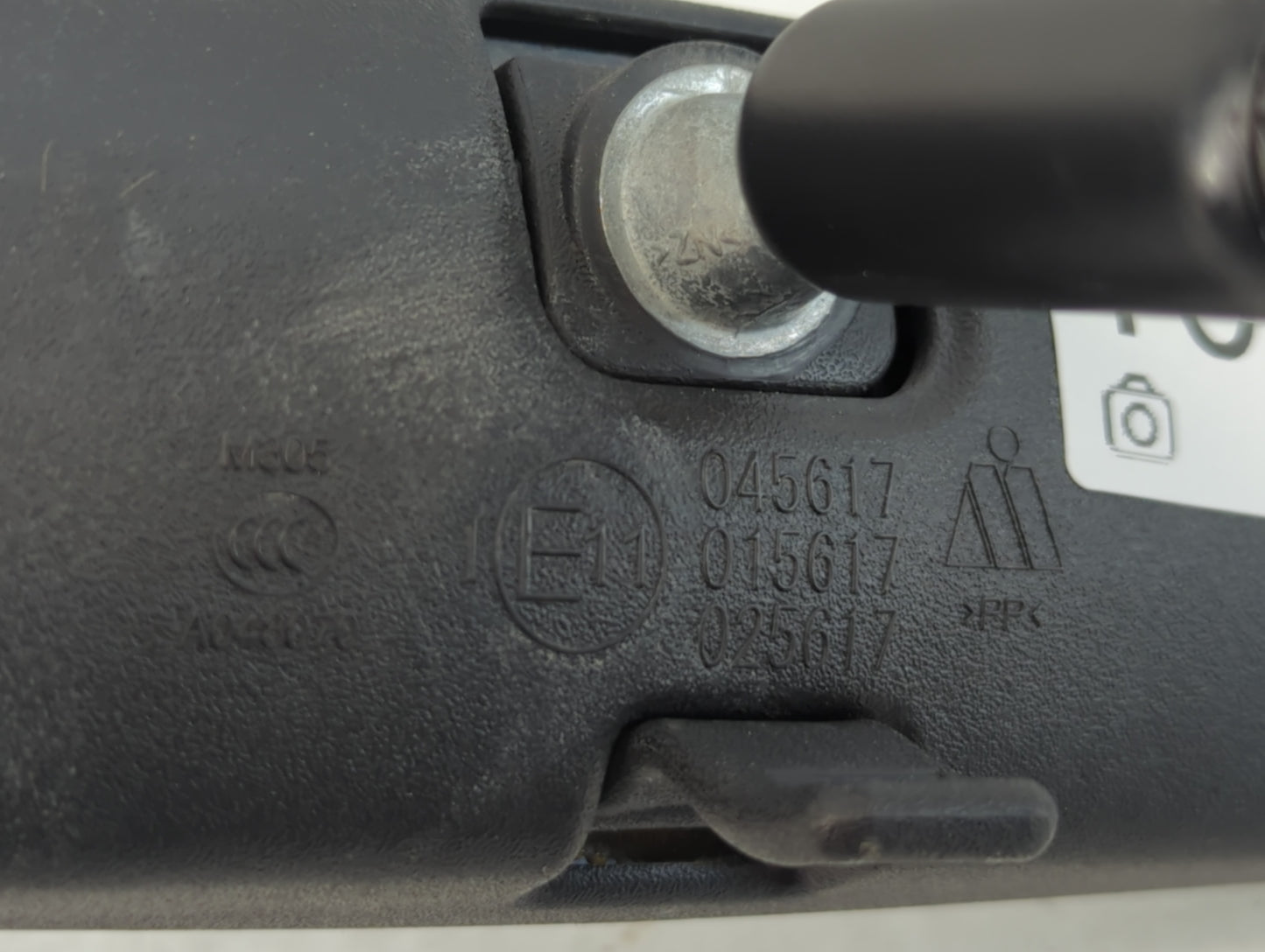 2017 Toyota Avalon Interior Rear View Mirror Replacement OEM P/N:E11015617 E11045617 Fits OEM Used Auto Parts - Oemusedautop