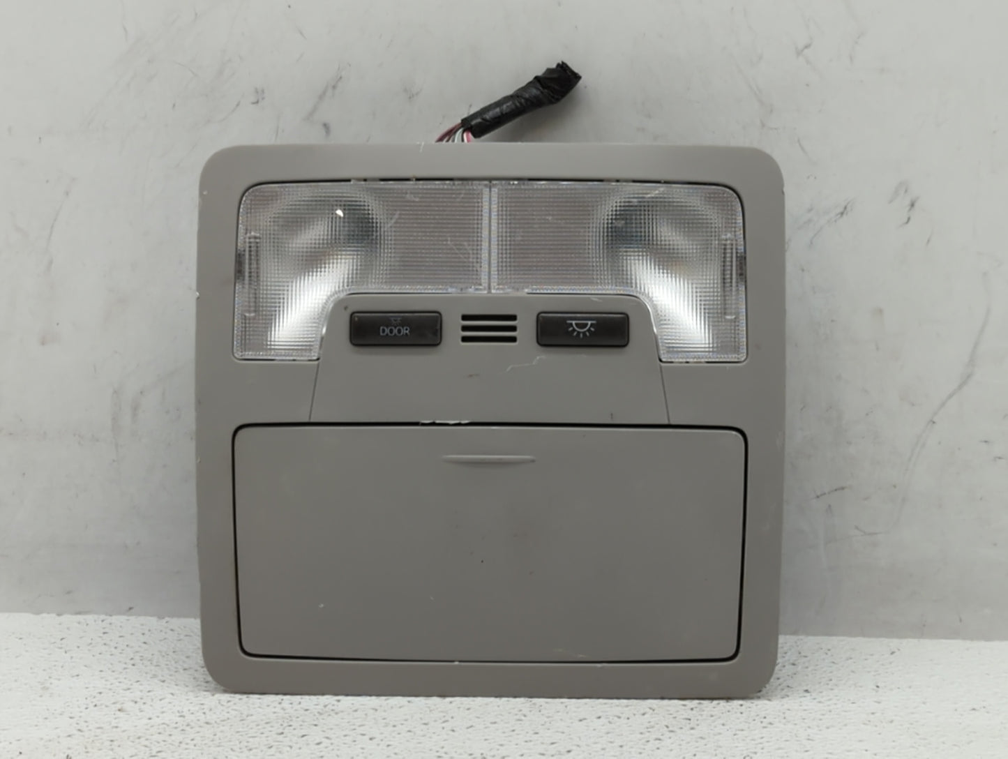 2017 Toyota Avalon Overhead Roof Console - Oemusedautoparts1.com