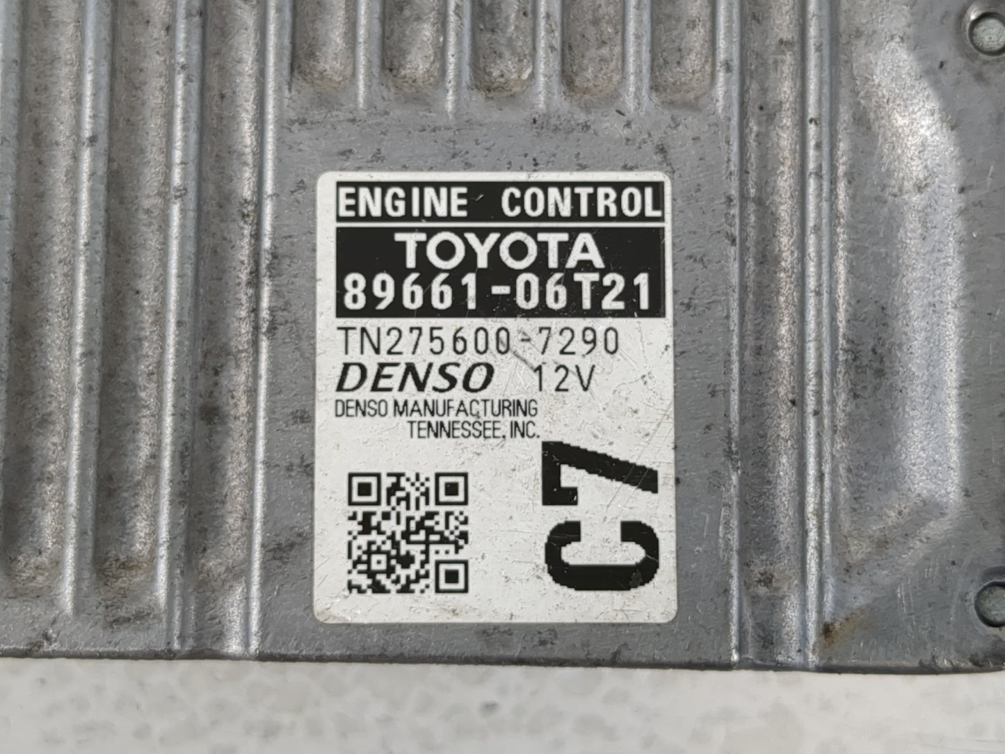 2016-2017 Toyota Camry PCM Engine Control Computer ECU ECM PCU OEM P/N:89661-06T22 89661-06T21 Fits Fits 2016 2017 OEM Used 