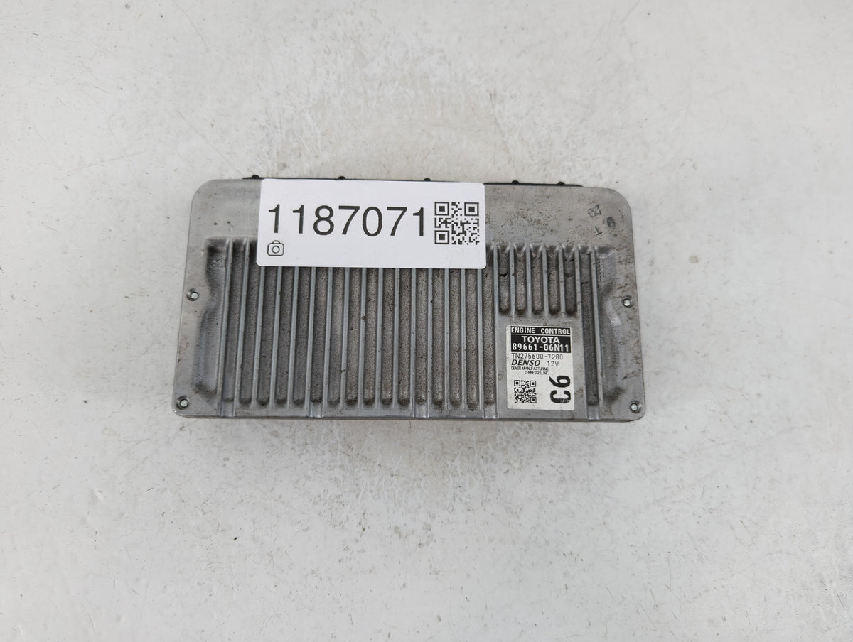 2016-2017 Toyota Camry PCM Engine Control Computer ECU ECM PCU OEM P/N:89661-06N11 Fits 2016 2017 OEM Used Auto Parts - Oemu