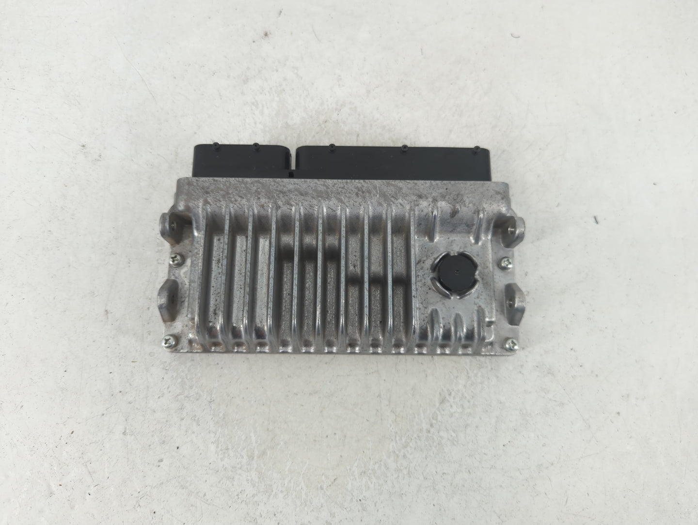2016-2017 Toyota Camry PCM Engine Control Computer ECU ECM PCU OEM P/N:89661-06N12 89661-06N11 Fits Fits 2016 2017 OEM Used 