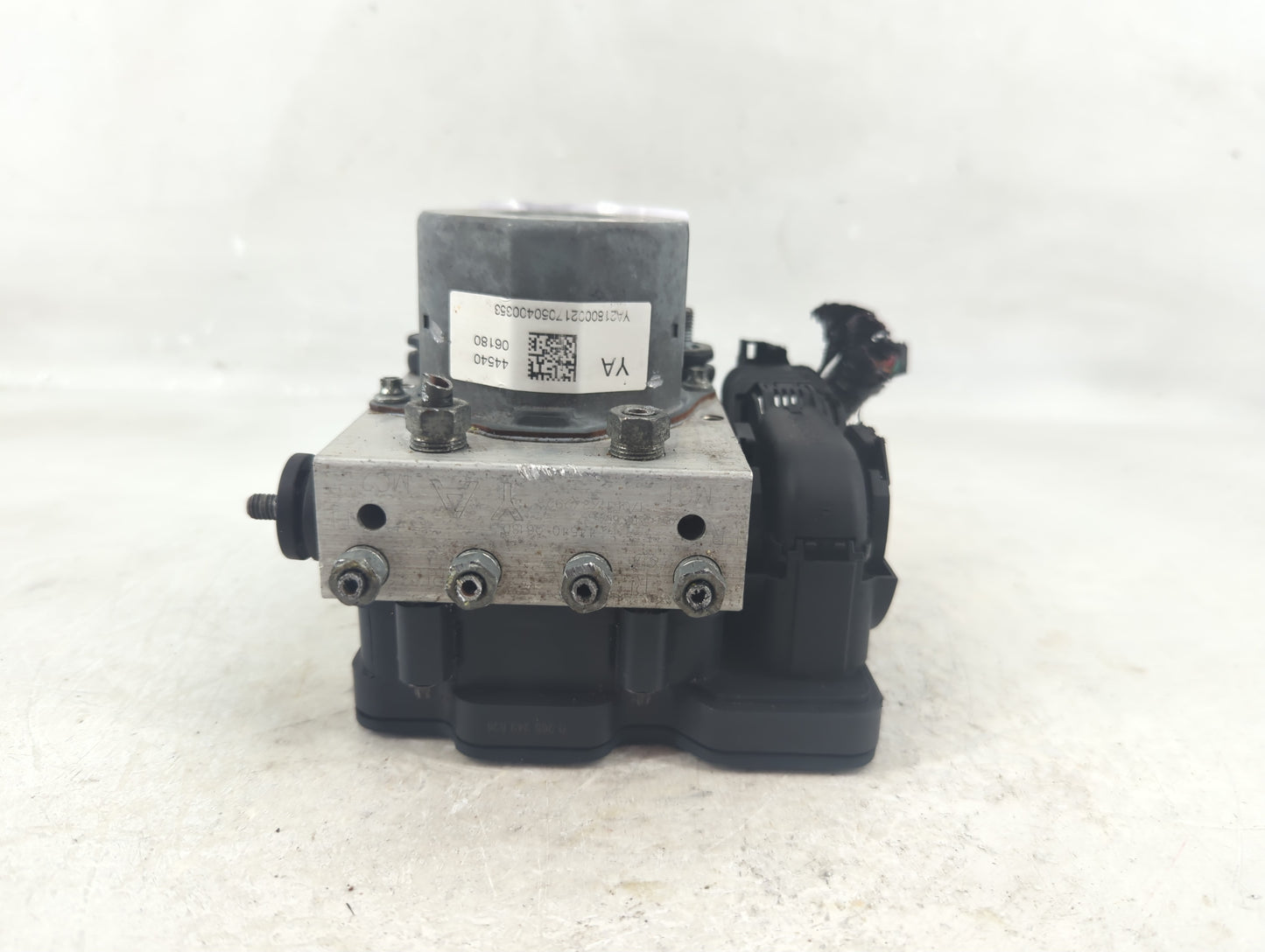 2015-2017 Toyota Camry ABS Pump Control Module Replacement P/N:44540 06180 Fits Fits 2015 2016 2017 OEM Used Auto Parts - Oe
