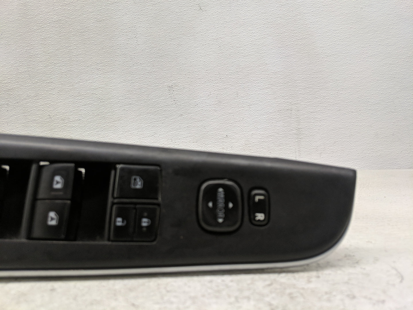 2015-2017 Toyota Camry Master Power Window Switch Replacement Driver Side Left P/N:74236-06010 Fits Fits 2015 2016 2017 OEM 