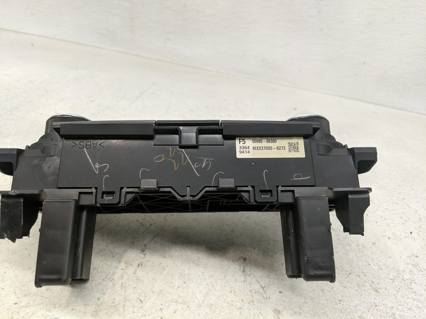 2015-2017 Toyota Camry Climate Control Module Temperature AC/Heater Replacement P/N:55900-06300 Fits Fits 2015 2016 2017 OEM