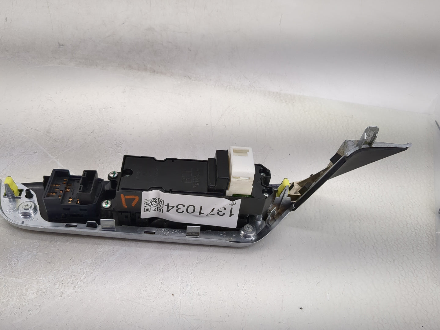 2015-2017 Toyota Camry Master Power Window Switch Replacement Driver Side Left P/N:84820-06120 Fits Fits 2015 2016 2017 OEM 