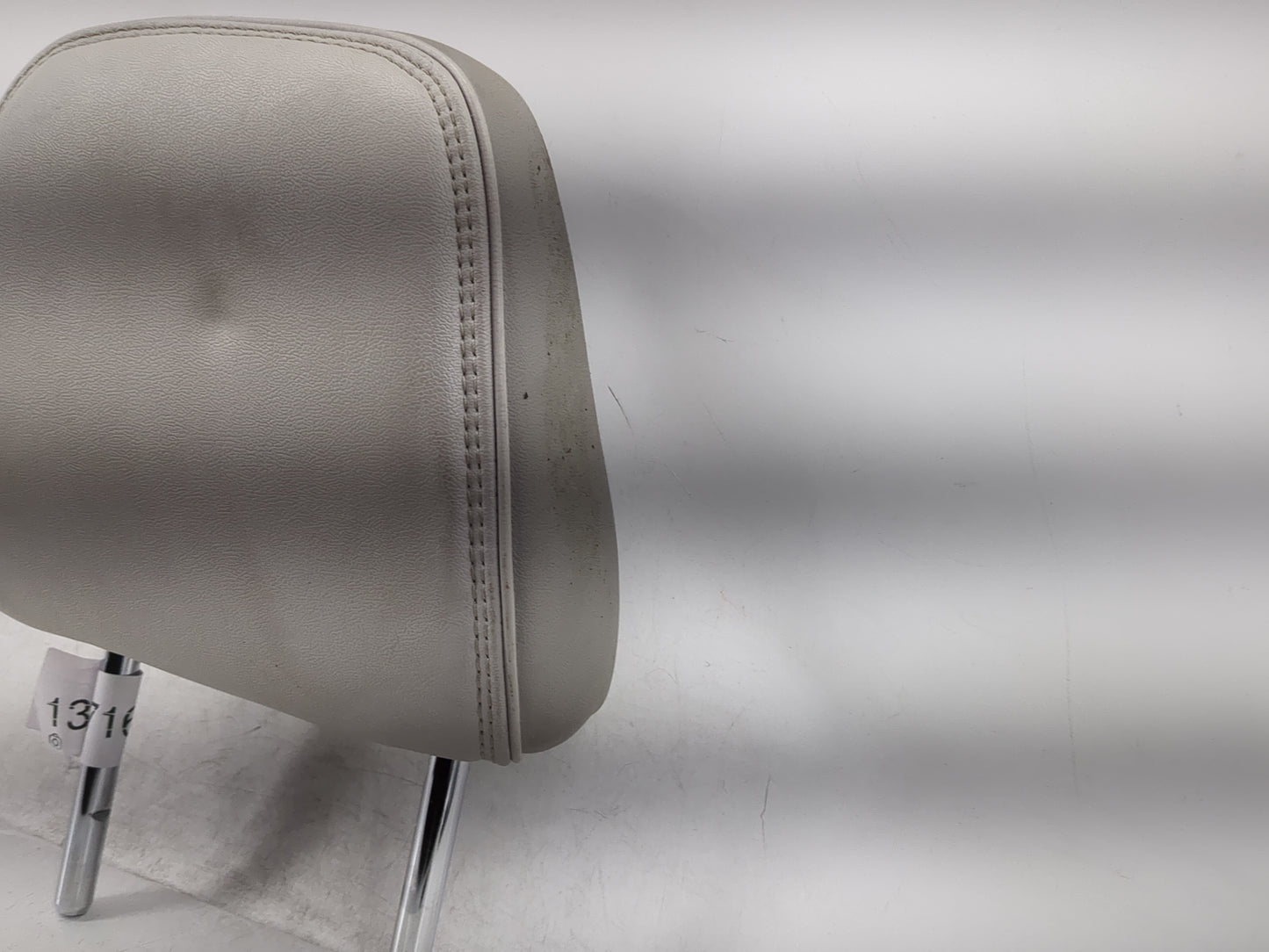 2012-2017 Toyota Camry Headrest Head Rest Front Driver Passenger Seat - Oemusedautoparts1.com