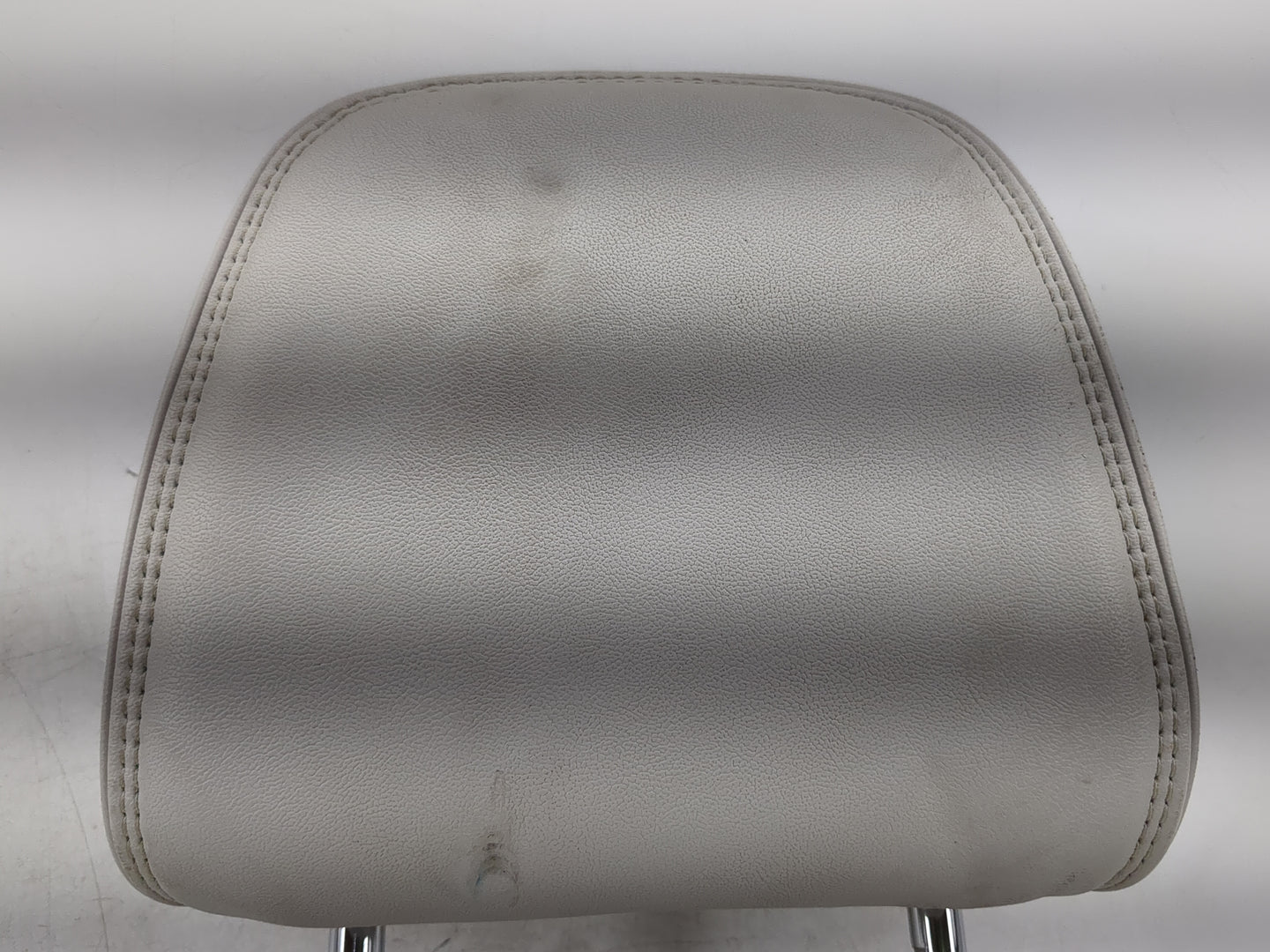 2012-2017 Toyota Camry Headrest Head Rest Front Driver Passenger Seat Fits Fits 2012 2013 2014 2015 2016 2017 OEM Used Auto 