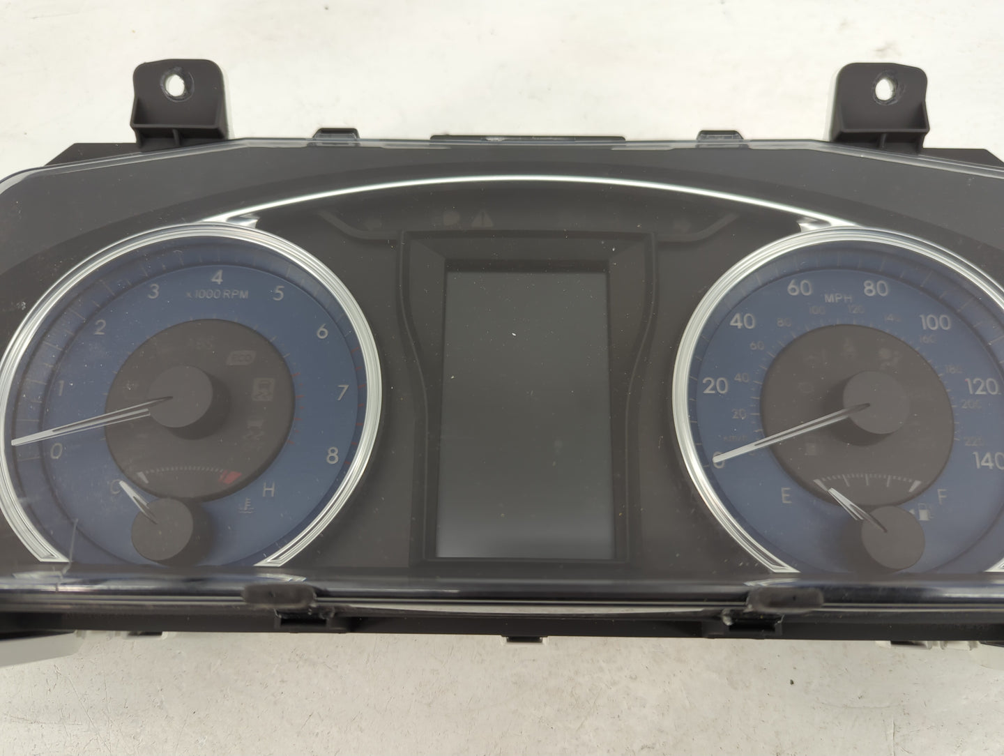 2016-2017 Toyota Camry Instrument Cluster Speedometer Gauges P/N:TN157580-5090 83800-0XK01-00 Fits Fits 2016 2017 OEM Used A