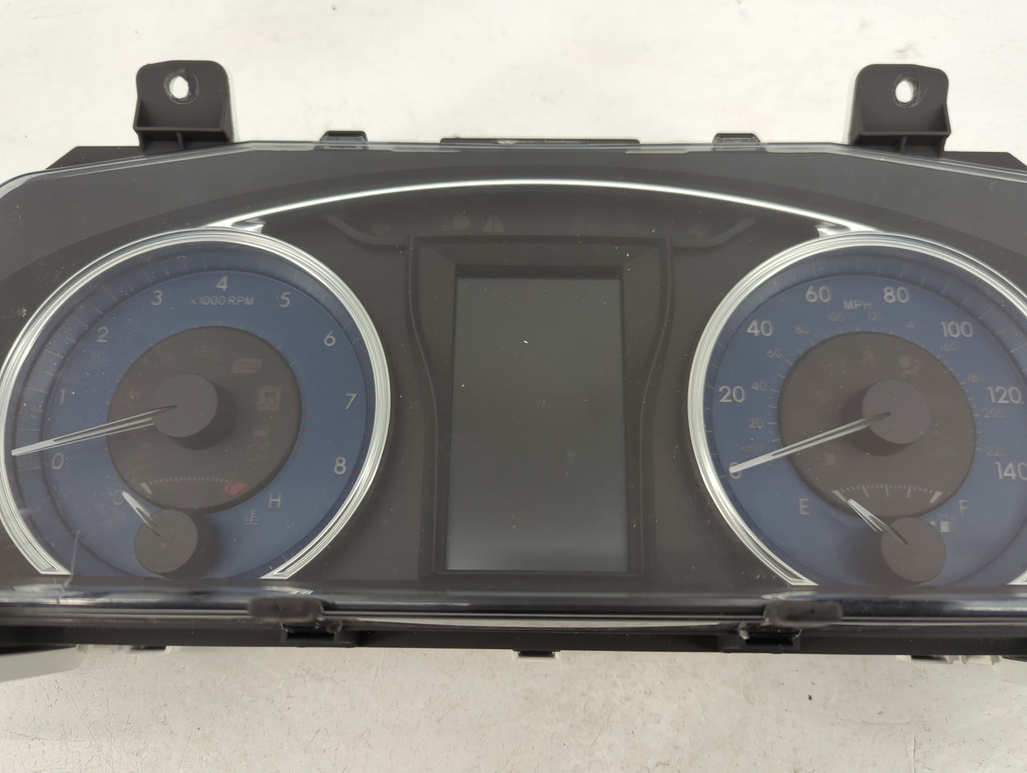 2016-2017 Toyota Camry Instrument Cluster Speedometer Gauges P/N:TN157580-5090 83800-0XK01-00 Fits Fits 2016 2017 OEM Used A