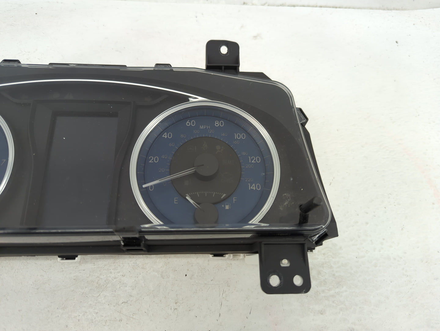 2016-2017 Toyota Camry Instrument Cluster Speedometer Gauges P/N:TN157580-5090 83800-0XK01-00 Fits Fits 2016 2017 OEM Used A