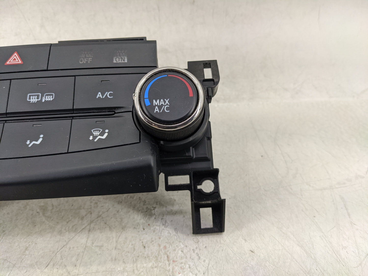 2015-2017 Toyota Camry Climate Control Module Temperature AC/Heater Replacement P/N:55900-06320 Fits Fits 2015 2016 2017 OEM