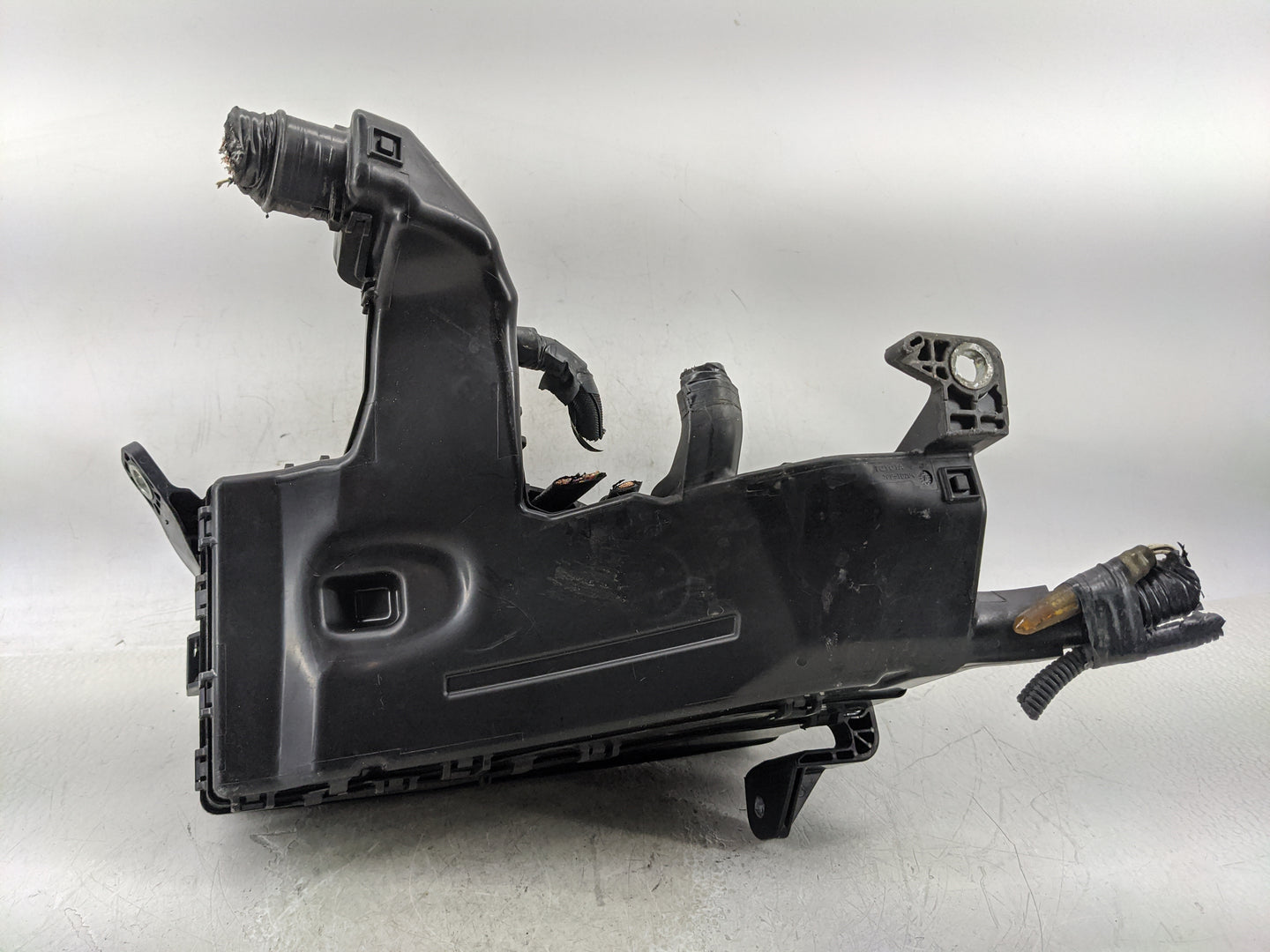 2012-2017 Toyota Camry Fusebox Fuse Box Panel Relay Module P/N:6358-5508 82720-33301 Fits Fits 2012 2013 2014 2015 2016 2017