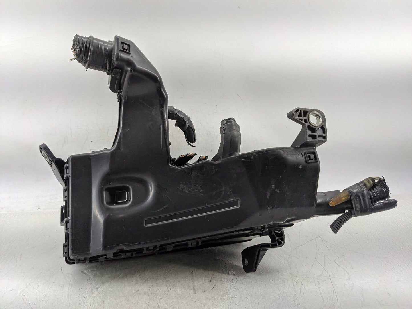 2012-2017 Toyota Camry Fusebox Fuse Box Panel Relay Module P/N:6358-5508 82720-33301 Fits Fits 2012 2013 2014 2015 2016 2017
