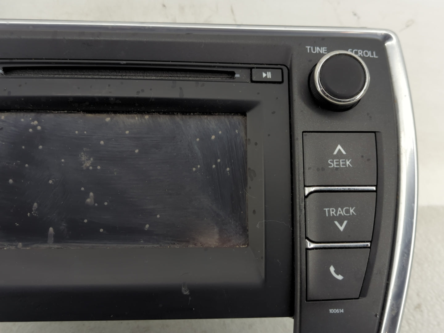 2016-2017 Toyota Camry Radio AM FM Cd Player Receiver Replacement P/N:86140-06660 Fits Fits 2016 2017 OEM Used Auto Parts - 