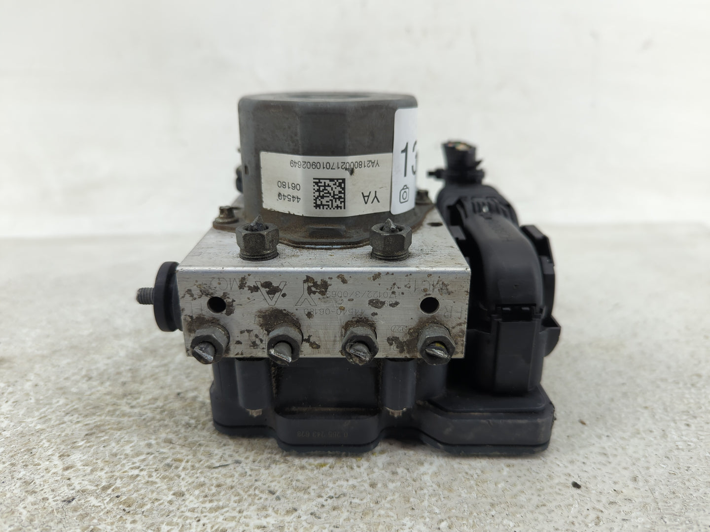 2015-2017 Toyota Camry ABS Pump Control Module Replacement P/N:44540 06180 Fits Fits 2015 2016 2017 OEM Used Auto Parts - Oe
