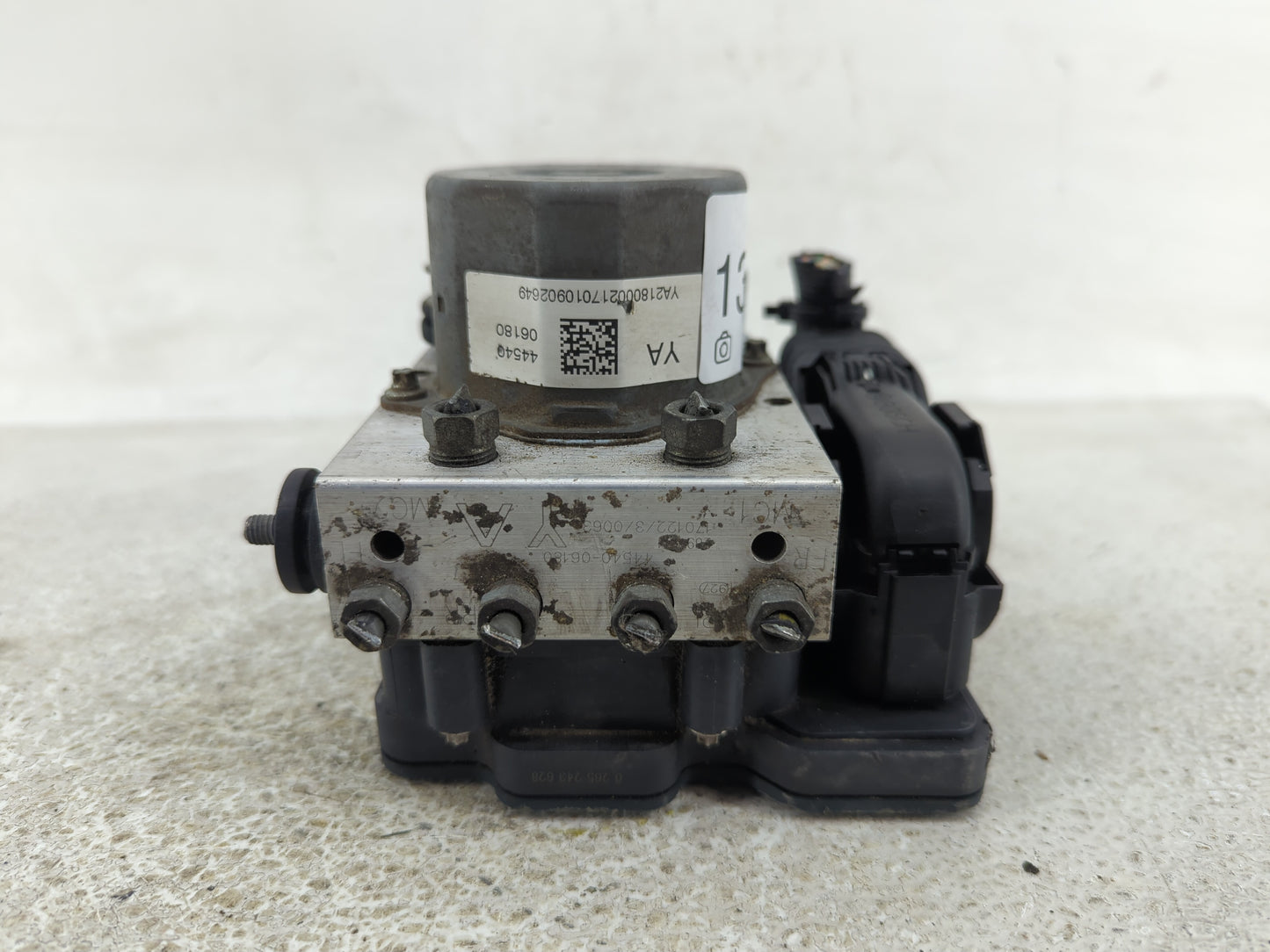 2015-2017 Toyota Camry ABS Pump Control Module Replacement P/N:44540 06180 Fits Fits 2015 2016 2017 OEM Used Auto Parts - Oe