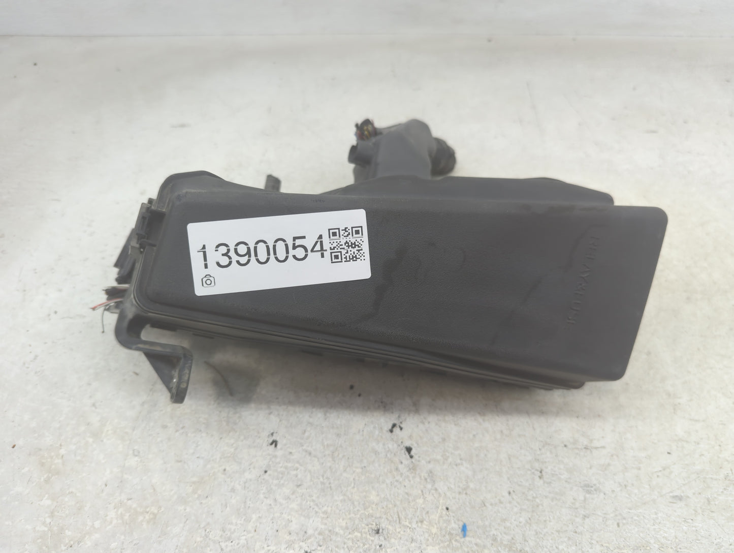 2012-2017 Toyota Camry Fusebox Fuse Box Panel Relay Module P/N:82662-06190 82662-33370 Fits Fits 2012 2013 2014 2015 2016 20