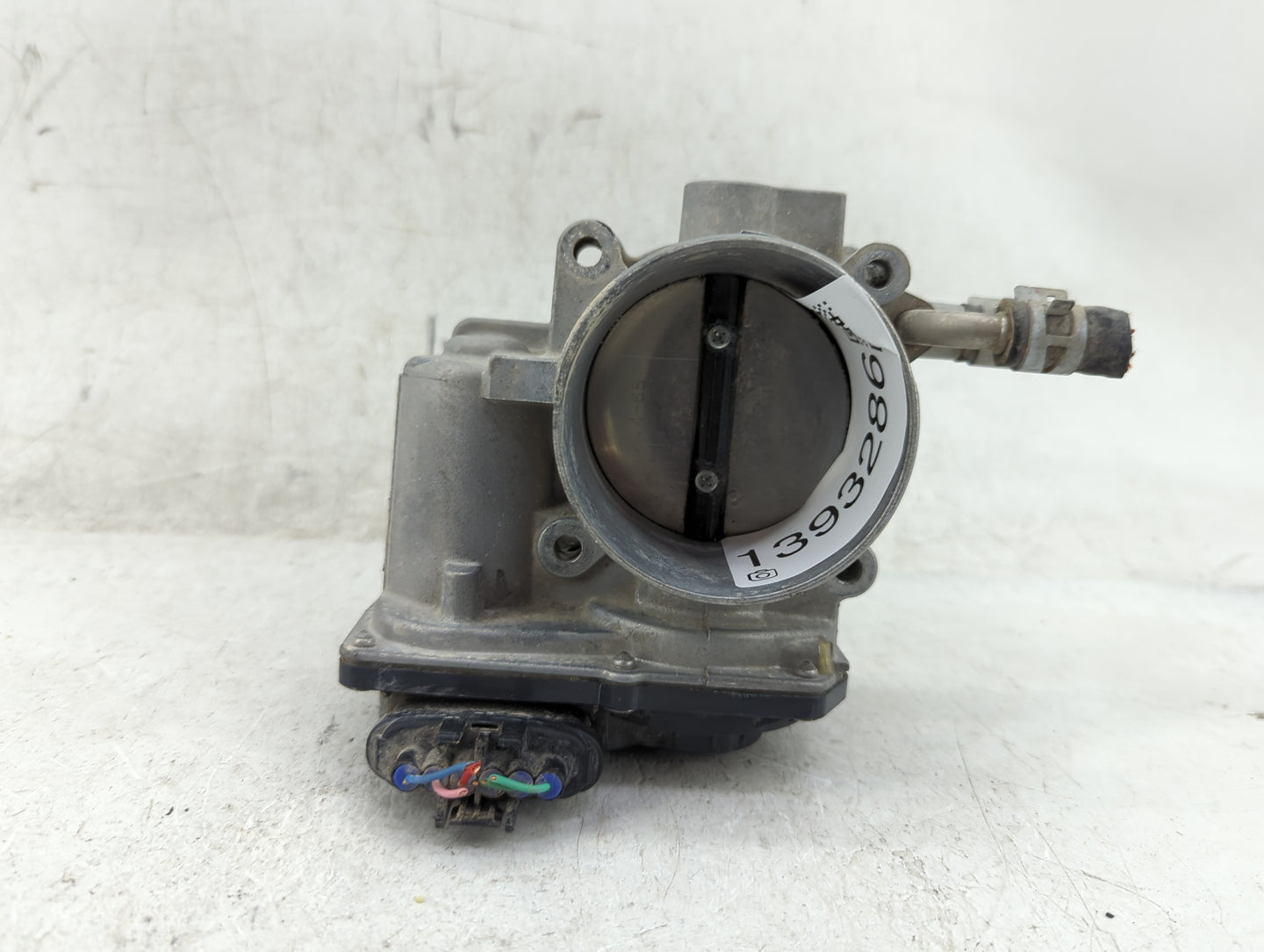 2012-2017 Toyota Camry Throttle Body P/N:22030-36010 Fits Fits 2012 2013 2014 2015 2016 2017 2018 2019 2020 2021 OEM Used Au