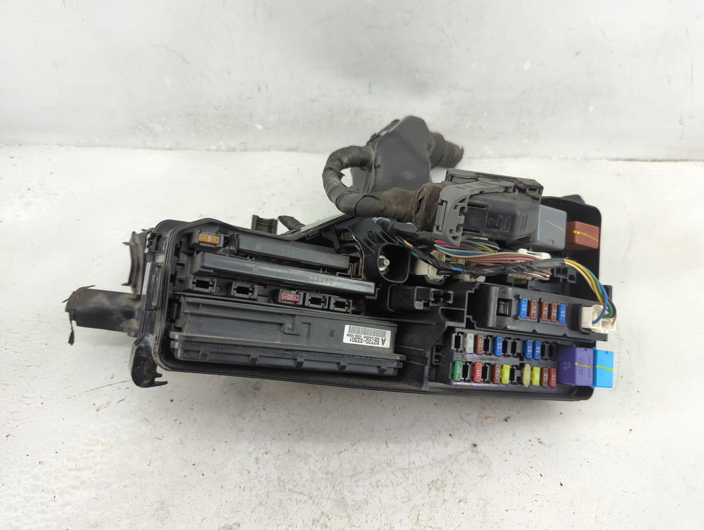 2012-2017 Toyota Camry Fusebox Fuse Box Panel Relay Module P/N:82662-06170 Fits Fits 2012 2013 2014 2015 2016 2017 OEM Used 