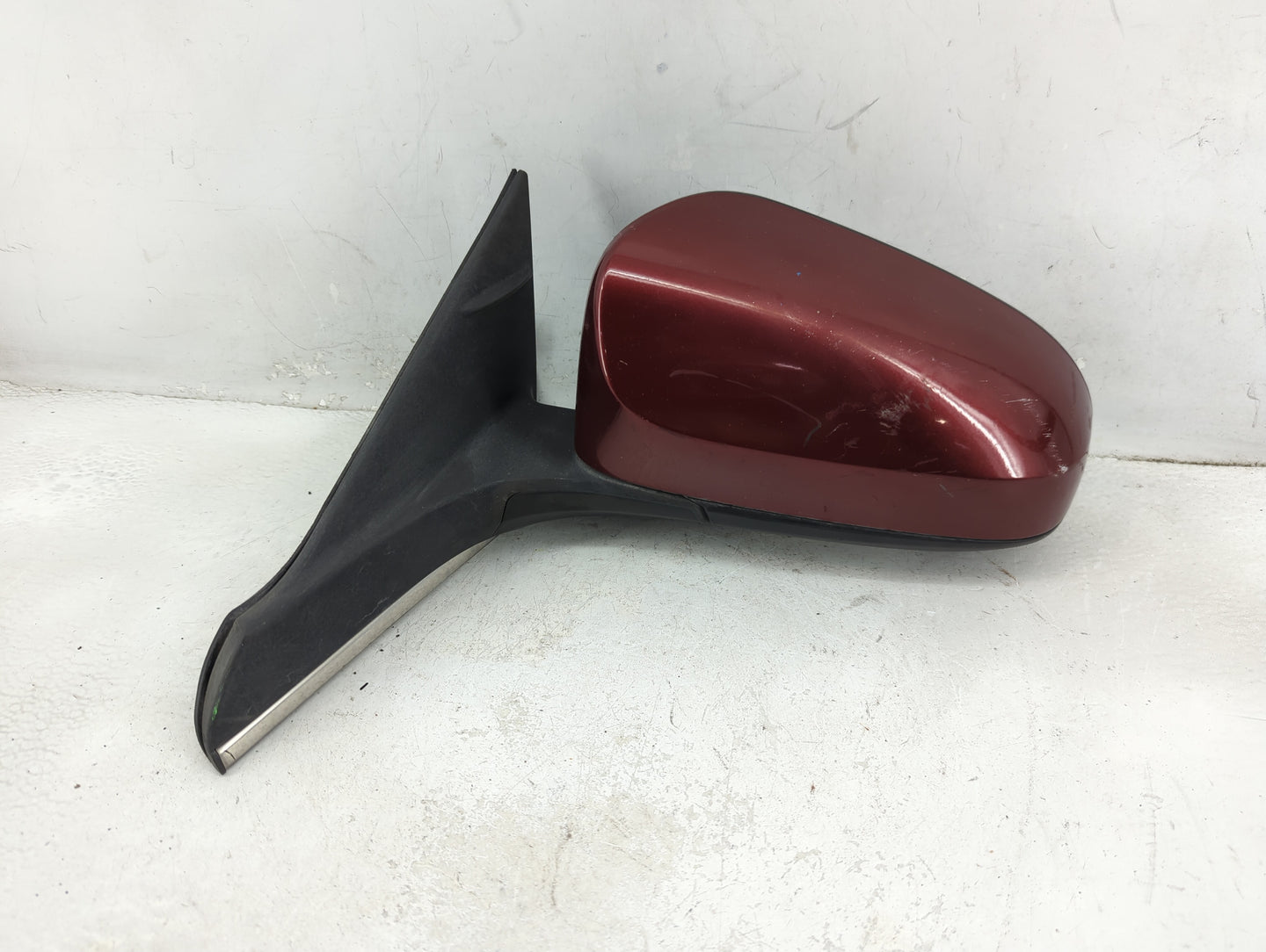 2015-2017 Toyota Camry Driver Side View Mirror - Left Door Mirror OEM Used - Oemusedautoparts1.com