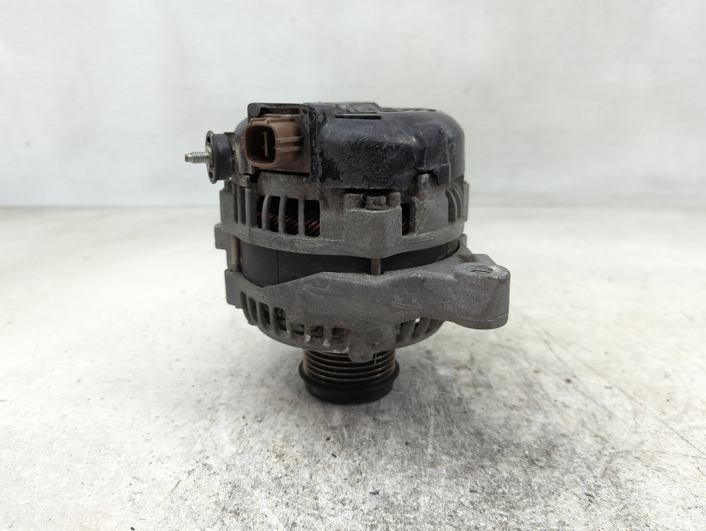 2015-2017 Toyota Camry Alternator Replacement Generator Charging Assembly Engine OEM P/N:MX104211-3541 27060-0V170 Fits OEM 