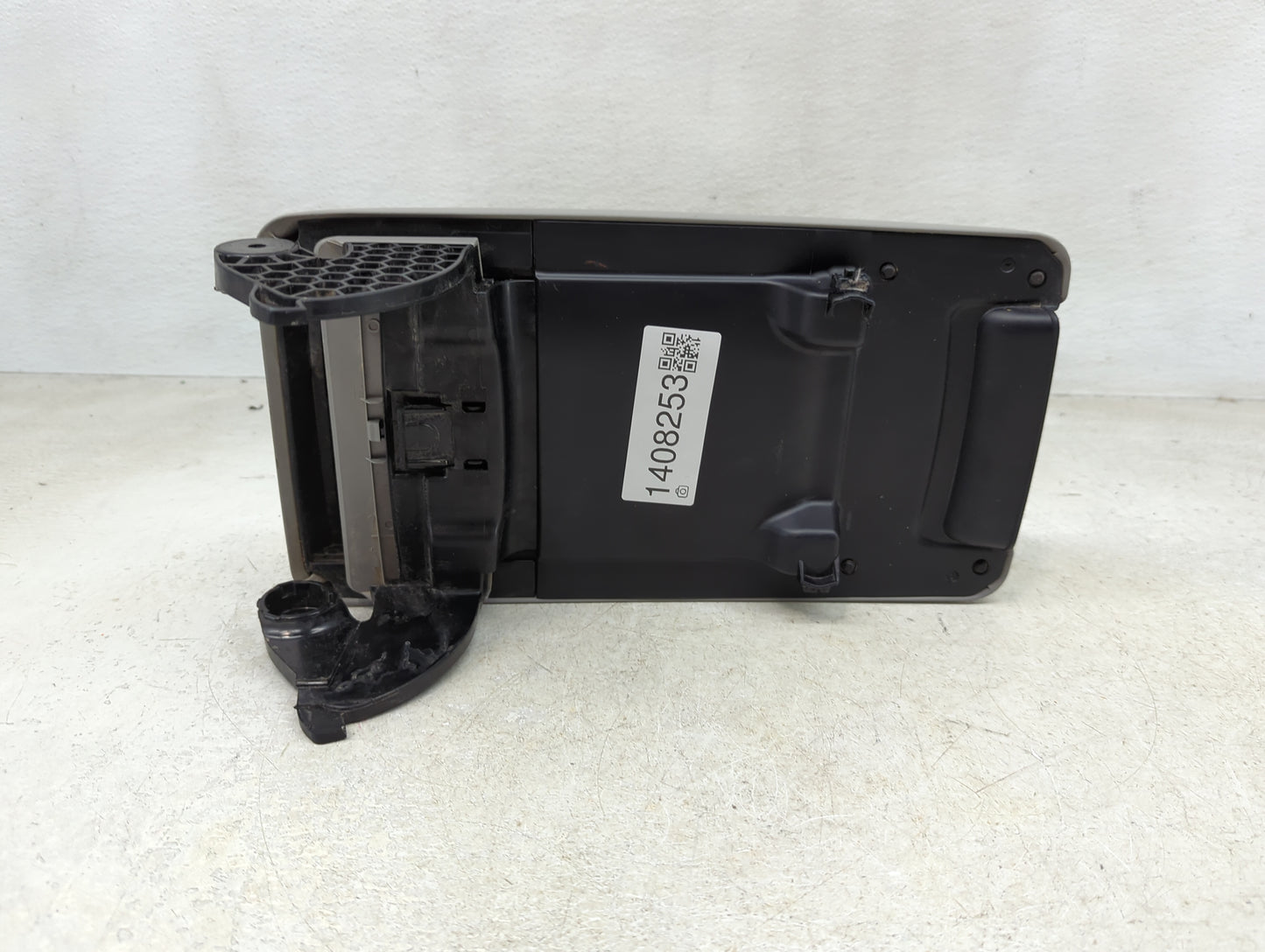 2017 Toyota Camry Center Console Armrest Cover Lid Fits OEM Used Auto Parts - Oemusedautoparts1.com