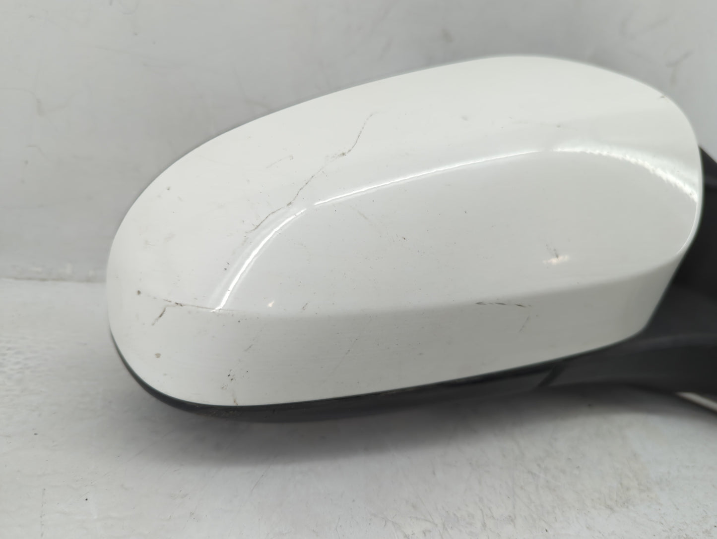 2015-2017 Toyota Camry Passenger Side View Mirror - Right Door Mirror OEM Used - Oemusedautoparts1.com