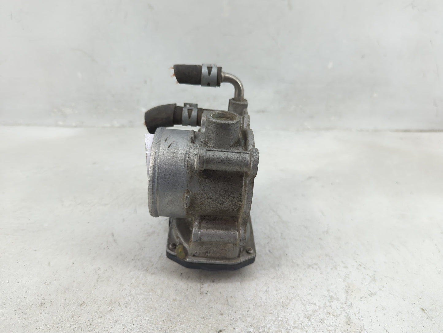 2012-2017 Toyota Camry Throttle Body P/N:22030-36020 22030-36010 Fits Fits 2012 2013 2014 2015 2016 2017 2018 2019 2020 2021