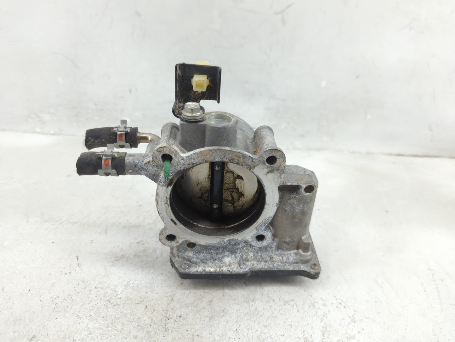 2010-2017 Toyota Camry Throttle Body P/N:22030-0V010 Fits Fits 2009 2010 2011 2012 2013 2014 2015 2016 2017 2018 2019 OEM Us