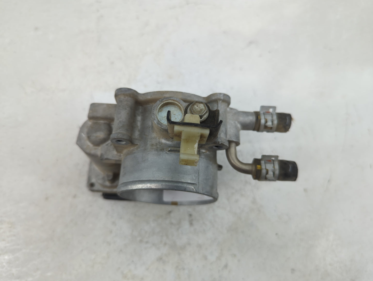 2010-2017 Toyota Camry Throttle Body P/N:22030-36010 Fits Fits 2009 2010 2011 2012 2013 2014 2015 2016 2017 2018 2019 OEM Us