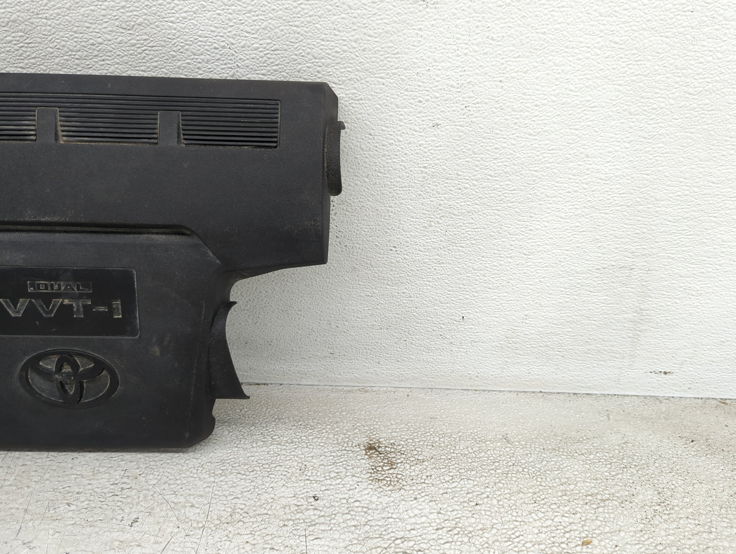 2017 Toyota Camry Engine Cover - Oemusedautoparts1.com