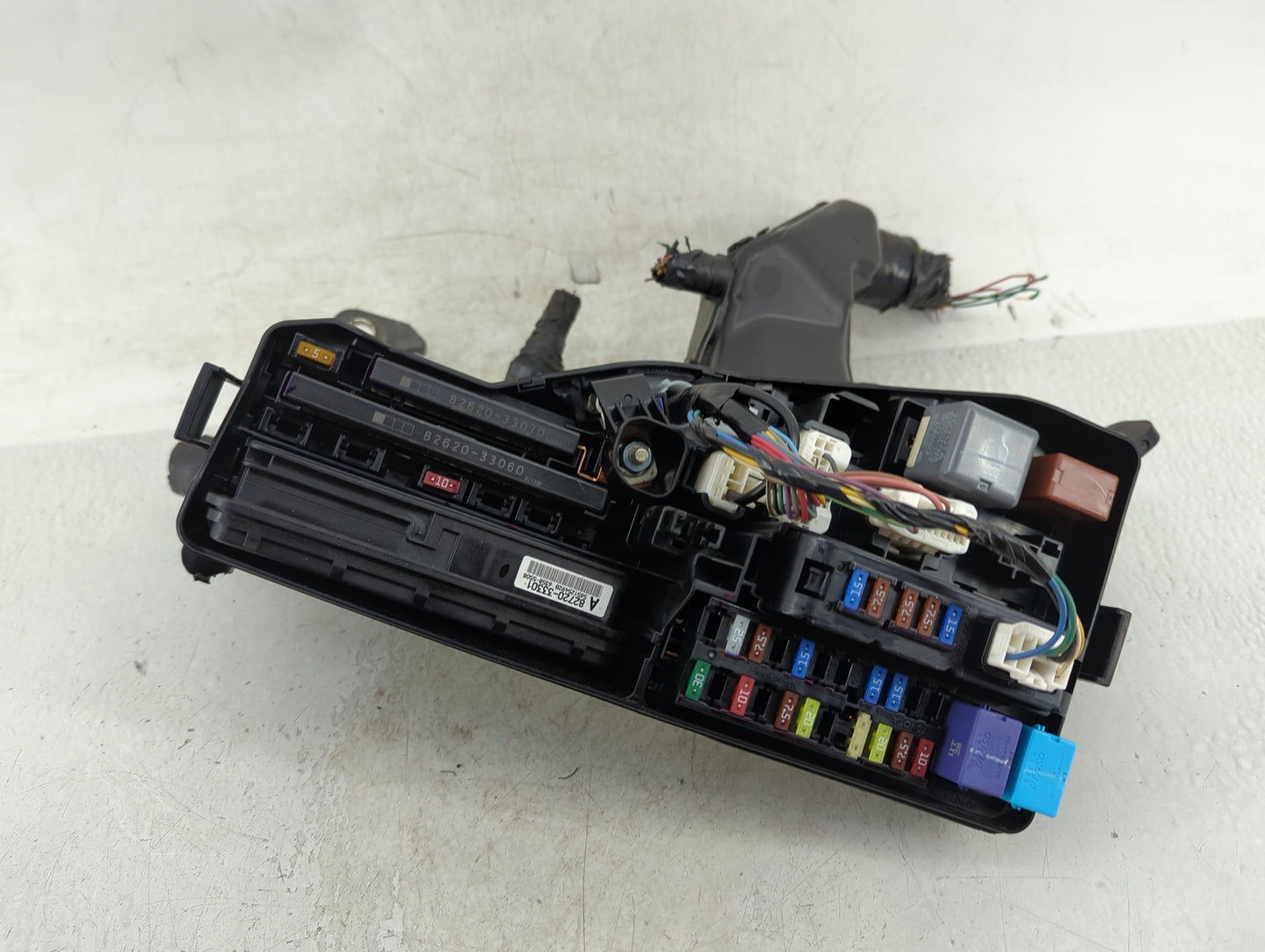 2012-2017 Toyota Camry Fusebox Fuse Box Panel Relay Module P/N:82720-33301 Fits Fits 2012 2013 2014 2015 2016 2017 OEM Used 