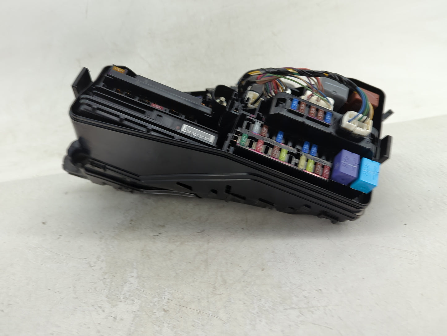 2012-2017 Toyota Camry Fusebox Fuse Box Panel Relay Module P/N:82720-33301 Fits Fits 2012 2013 2014 2015 2016 2017 OEM Used 