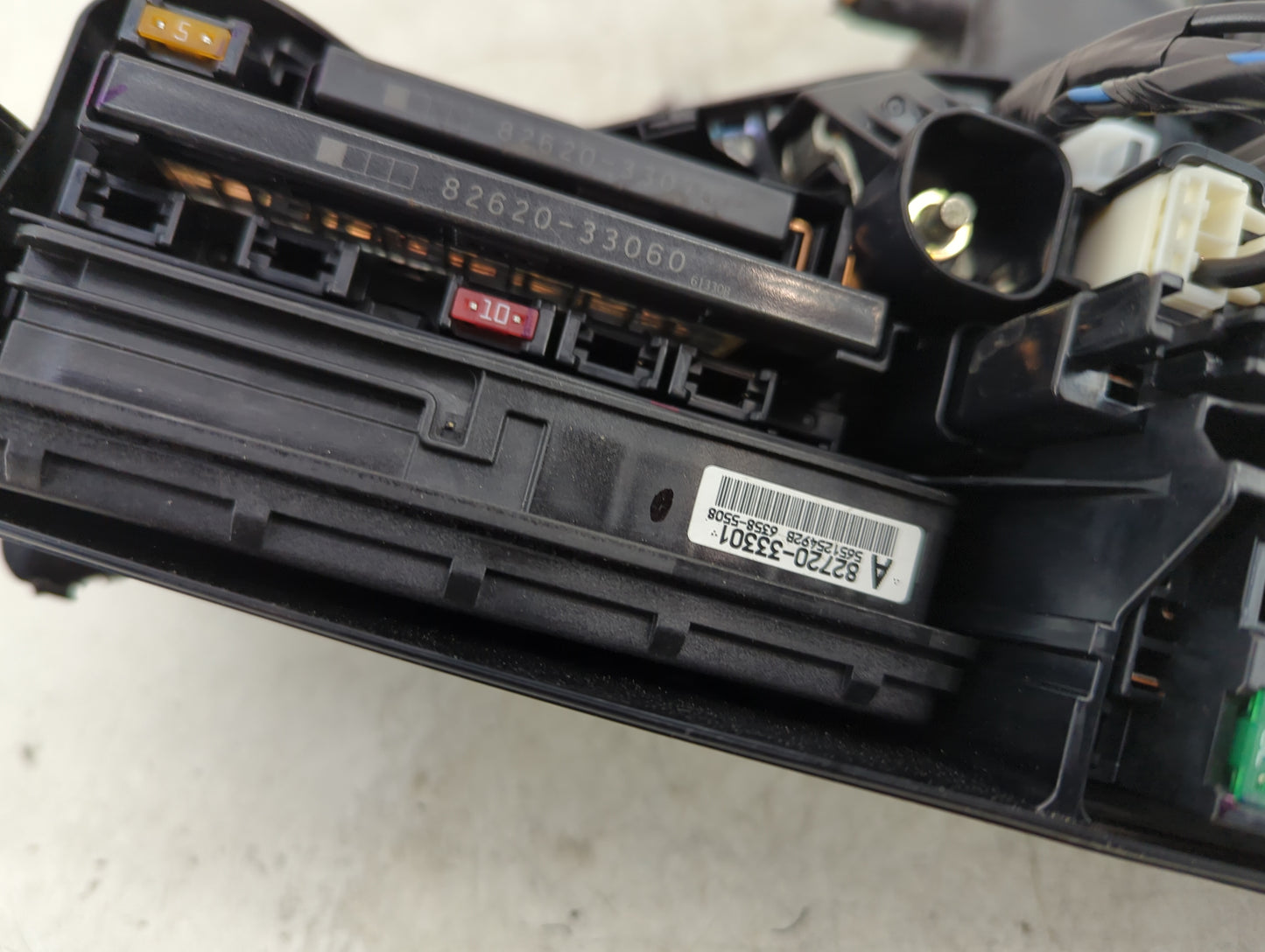 2012-2017 Toyota Camry Fusebox Fuse Box Panel Relay Module P/N:82720-33301 Fits Fits 2012 2013 2014 2015 2016 2017 OEM Used 