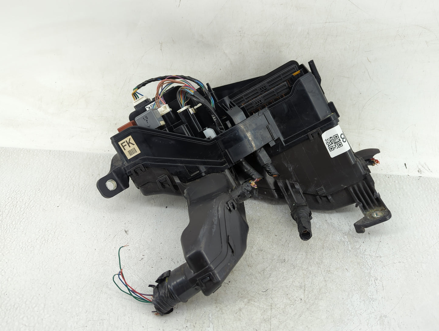2012-2017 Toyota Camry Fusebox Fuse Box Panel Relay Module P/N:82720-33301 Fits Fits 2012 2013 2014 2015 2016 2017 OEM Used 