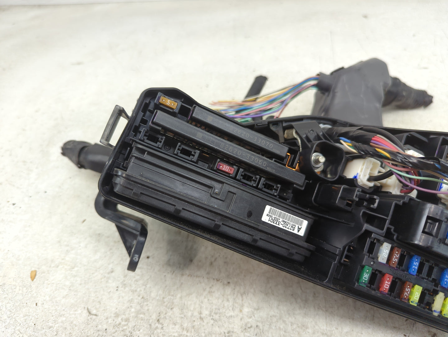 2012-2017 Toyota Camry Fusebox Fuse Box Panel Relay Module P/N:82720-33301 Fits Fits 2012 2013 2014 2015 2016 2017 OEM Used 