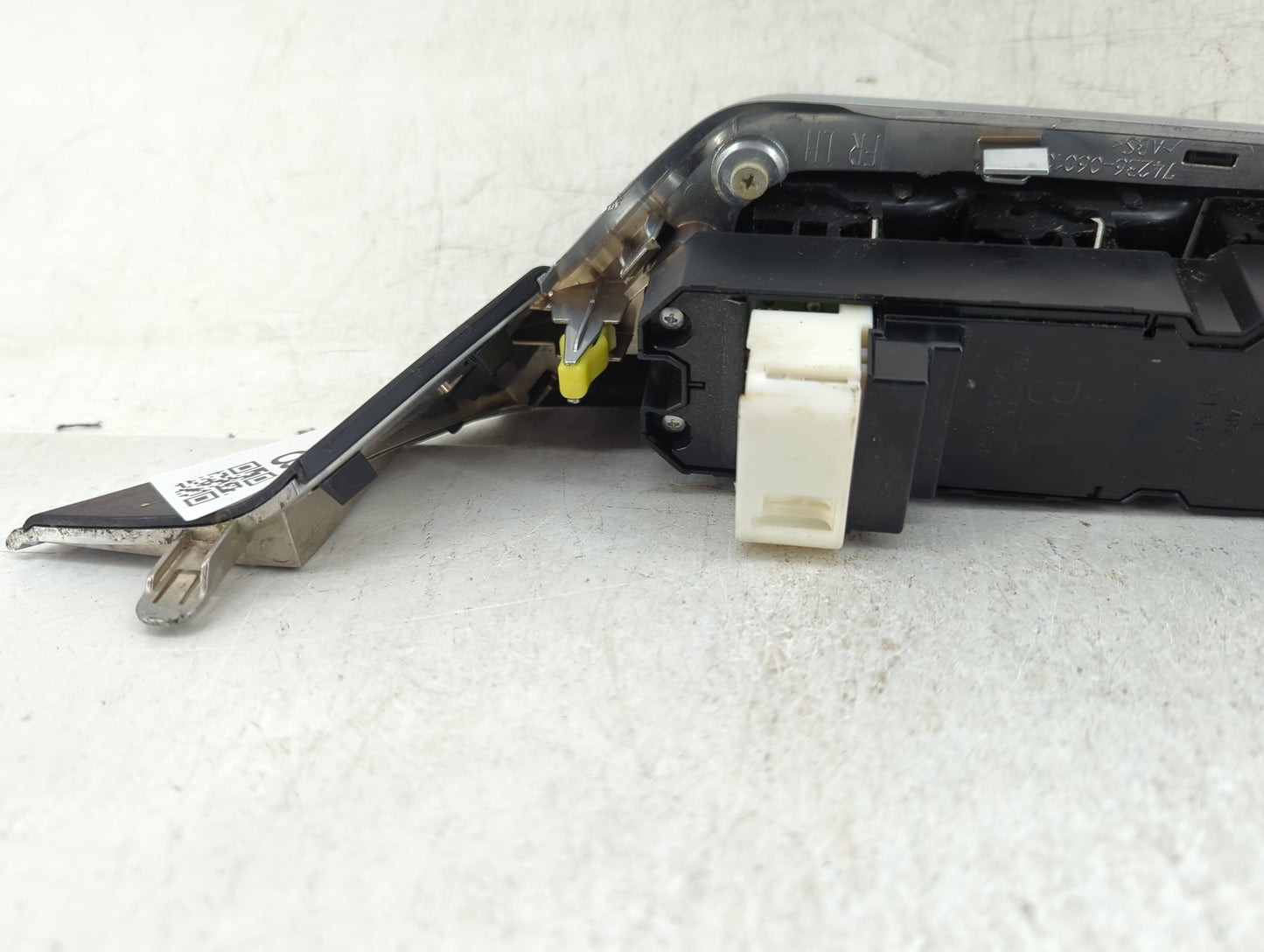 2015-2017 Toyota Camry Master Power Window Switch Replacement Driver Side Left Fits Fits 2015 2016 2017 OEM Used Auto Parts 