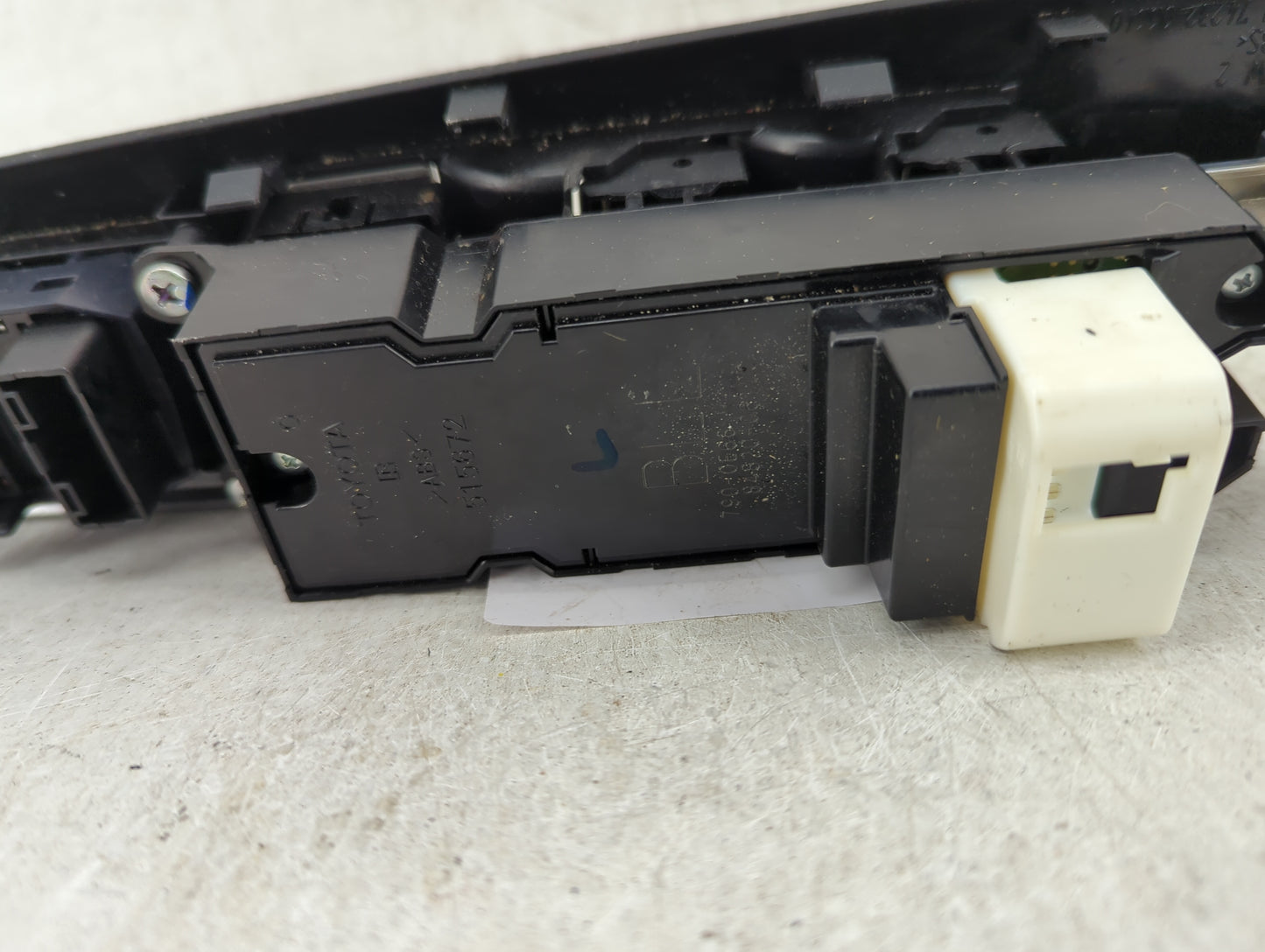 2015-2017 Toyota Camry Master Power Window Switch Replacement Driver Side Left P/N:515672 Fits Fits 2015 2016 2017 OEM Used 
