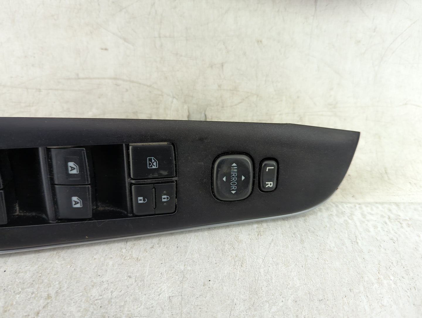 2015-2017 Toyota Camry Master Power Window Switch Replacement Driver Side Left Fits Fits 2015 2016 2017 OEM Used Auto Parts 