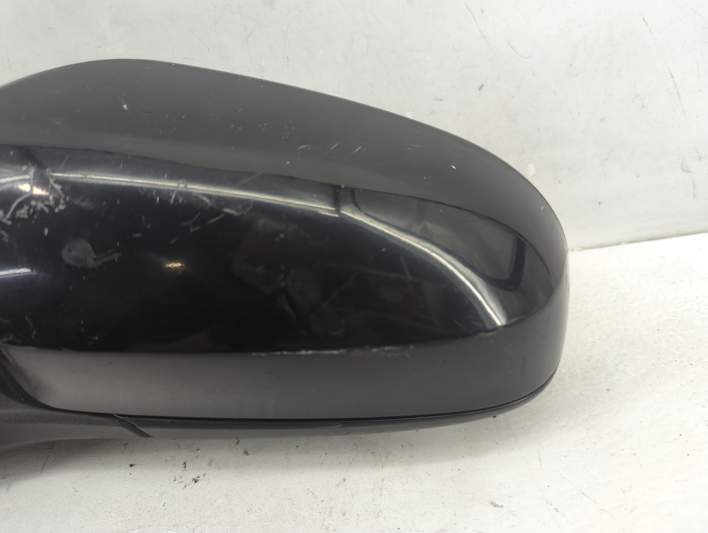 2015-2017 Toyota Camry Driver Side View Mirror - Left Door Mirror OEM Used - Oemusedautoparts1.com