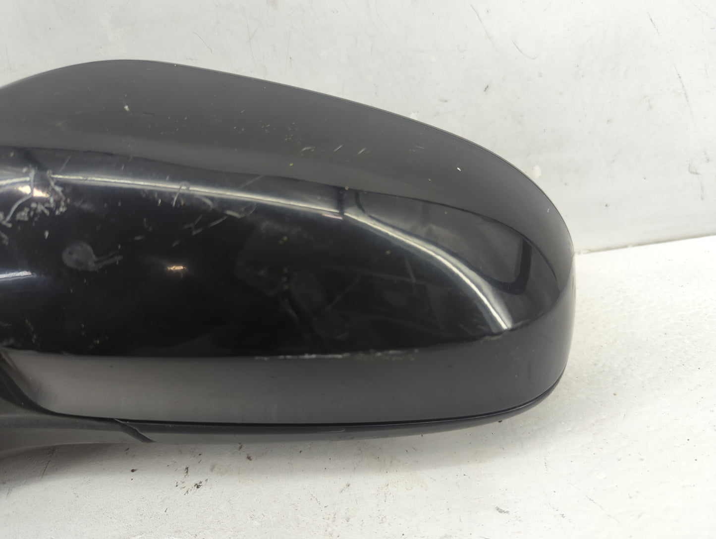 2015-2017 Toyota Camry Driver Side View Mirror - Left Door Mirror OEM Used - Oemusedautoparts1.com