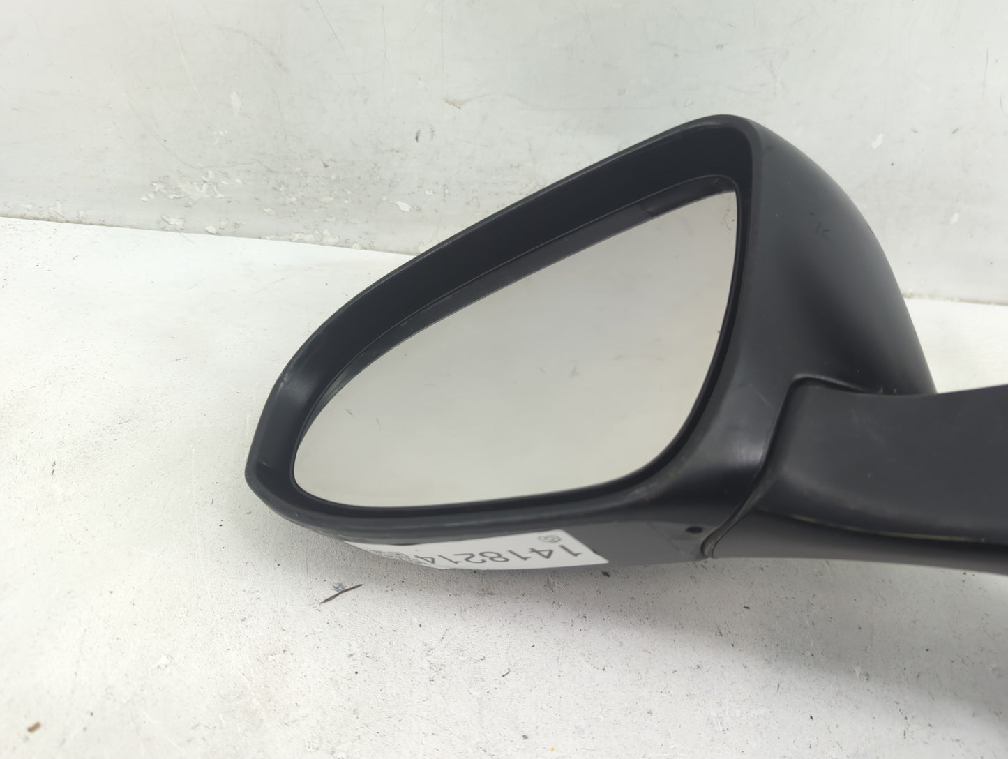 2015-2017 Toyota Camry Driver Side View Mirror - Left Door Mirror OEM Used - Oemusedautoparts1.com