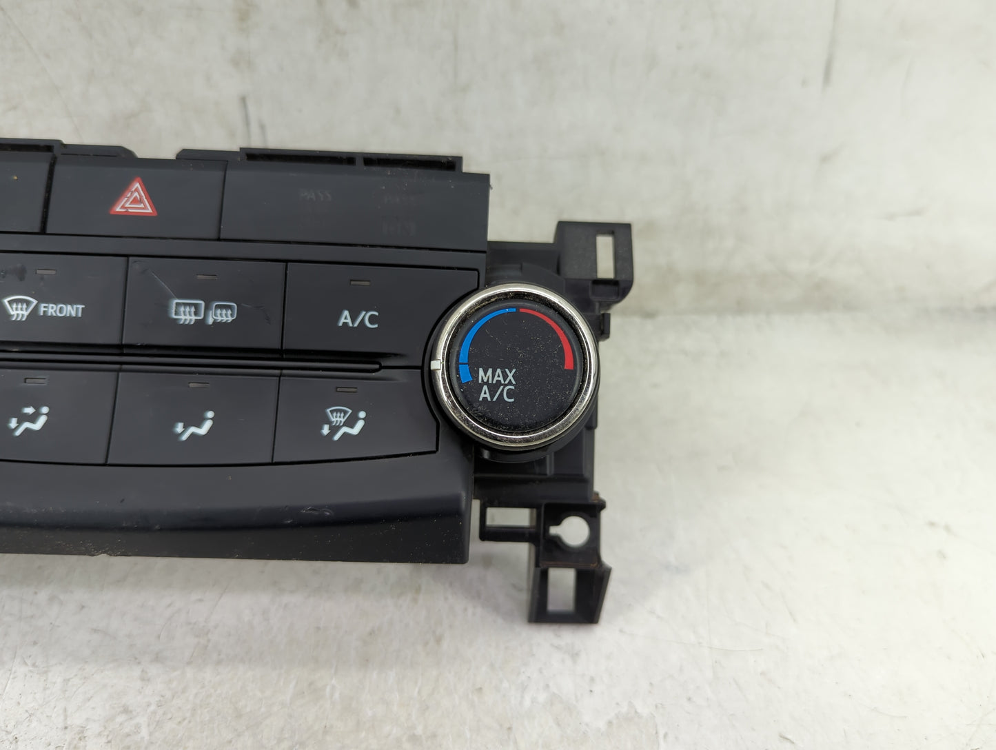 2015-2017 Toyota Camry Climate Control Module Temperature AC/Heater Replacement P/N:55900-06320 Fits Fits 2015 2016 2017 OEM
