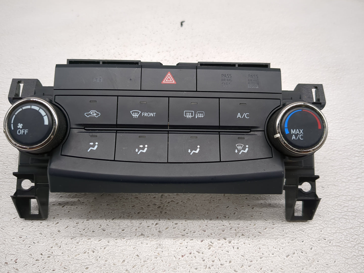 2015-2017 Toyota Camry Climate Control Module Temperature AC/Heater Replacement Fits Fits 2015 2016 2017 OEM Used Auto Parts
