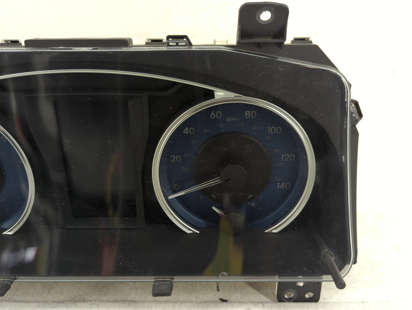 2015-2017 Toyota Camry Instrument Cluster Speedometer Gauges P/N:83800-0XK01-00 Fits Fits 2015 2016 2017 OEM Used Auto Parts