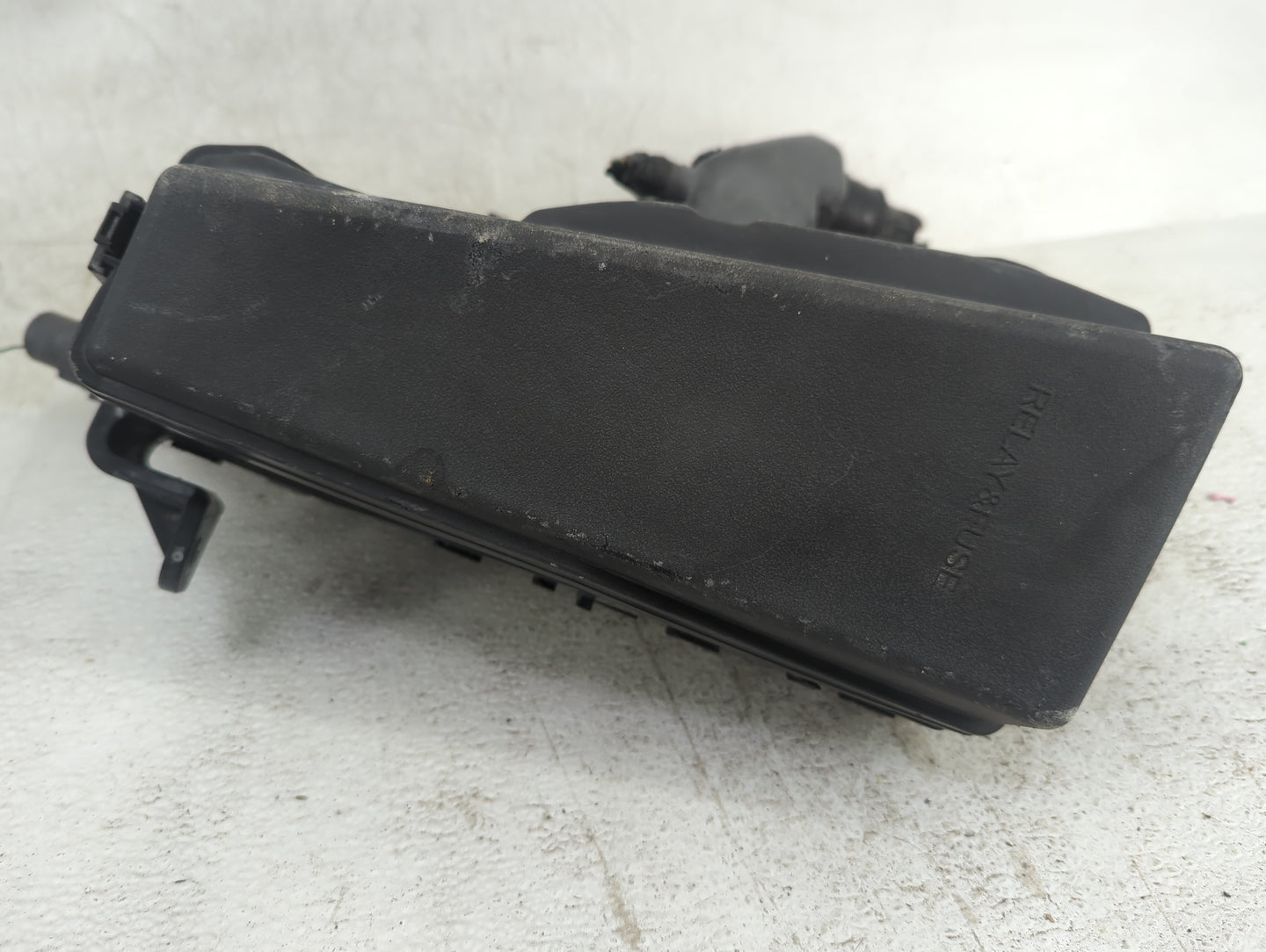2012-2017 Toyota Camry Fusebox Fuse Box Panel Relay Module P/N:82720-33301 82620-33060 Fits Fits 2012 2013 2014 2015 2016 20